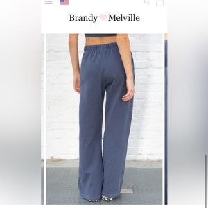Nwot brandy Melville Anastasia sweatpants